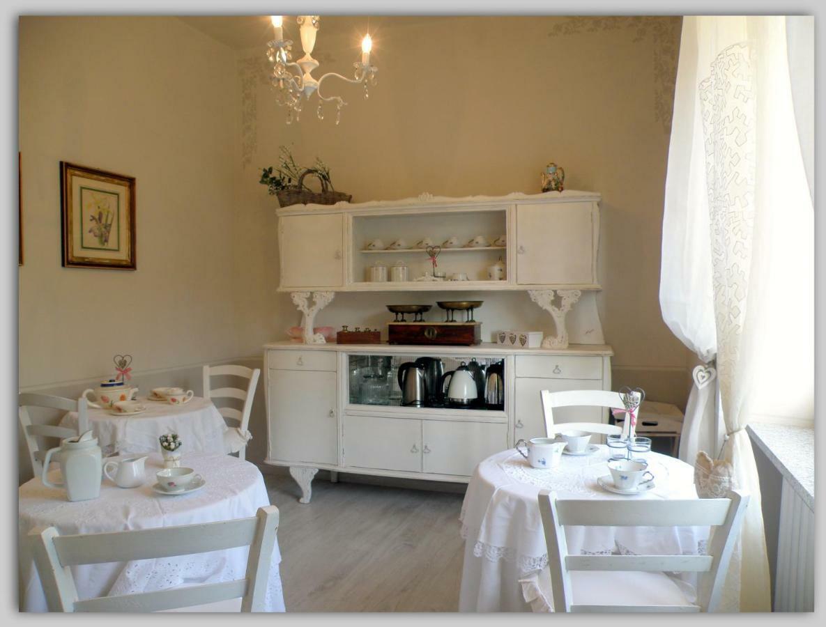 Cascina Luvot Bed & Breakfast Melazzo Bagian luar foto