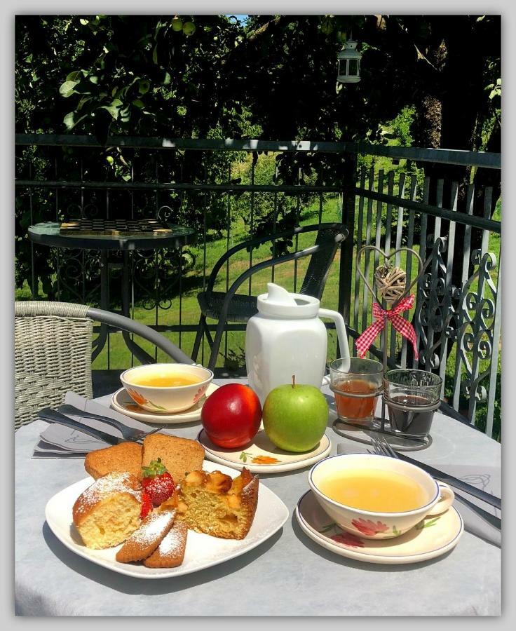 Cascina Luvot Bed & Breakfast Melazzo Bagian luar foto